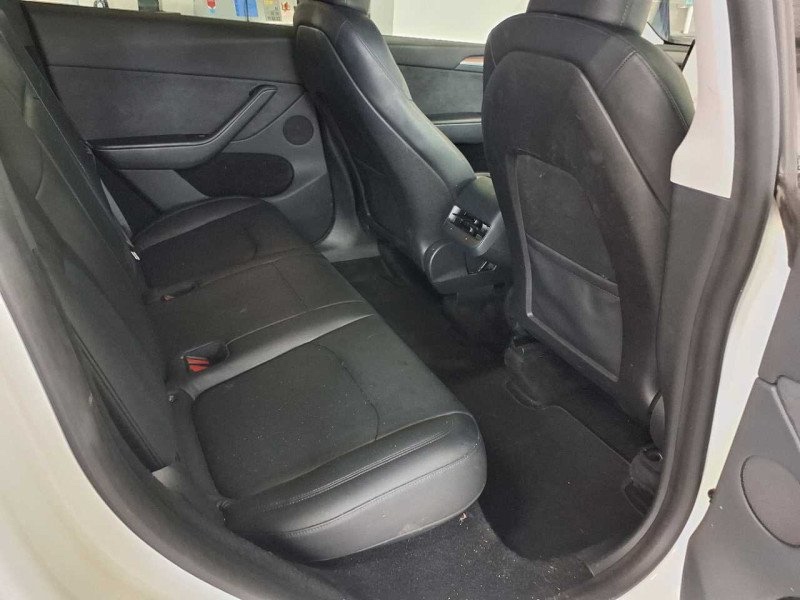 Tesla model Y long range dual motor - 5