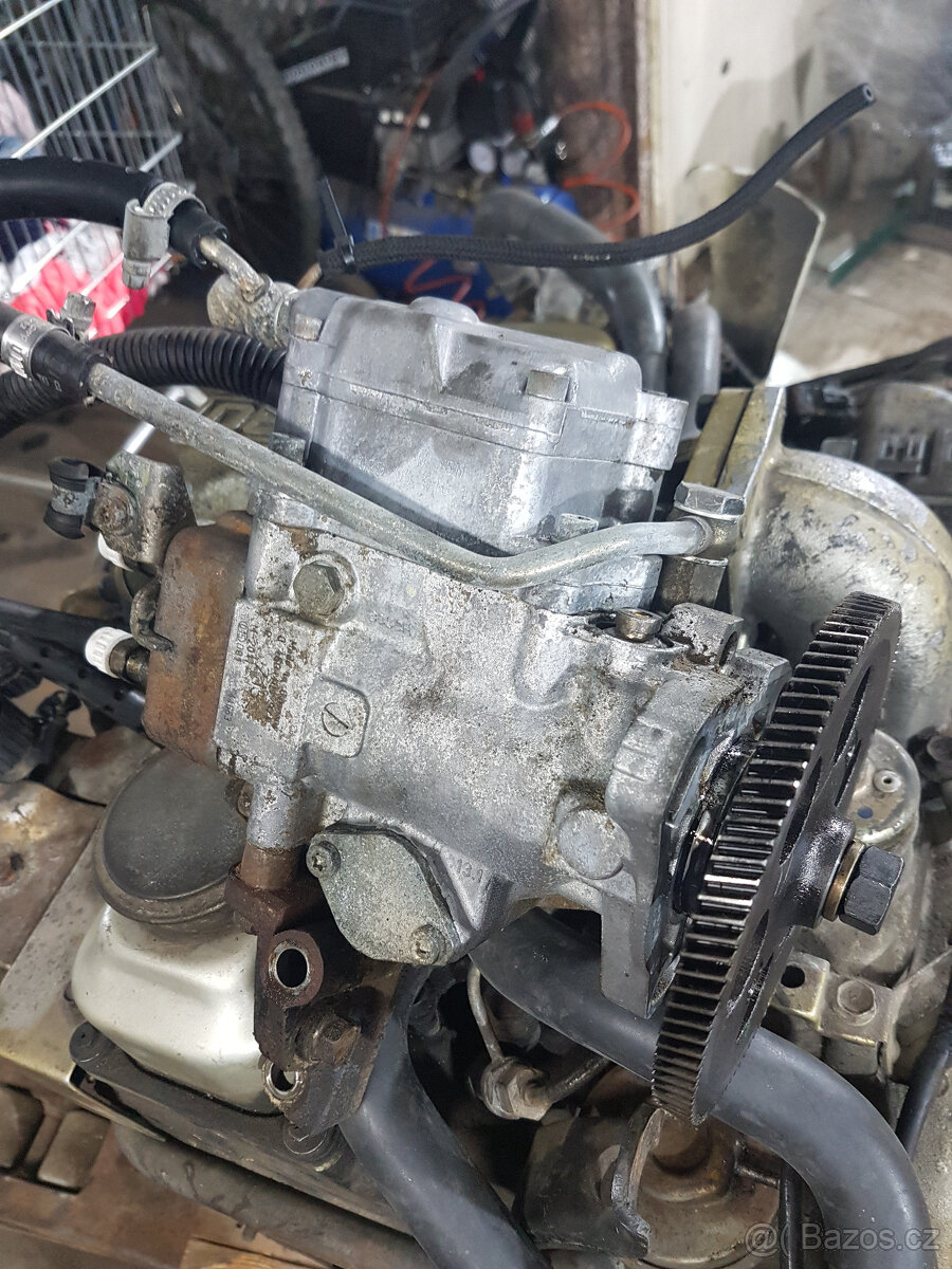 Nissan Terrano 2.7tdi 92 kw r.v.2002 - 5