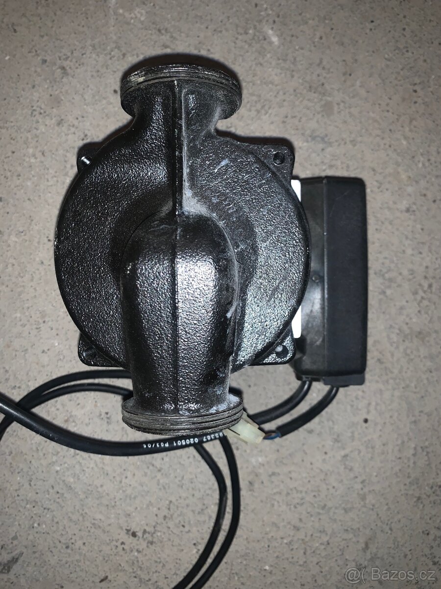 Oběhové čerpadlo Grundfoss UPS 25-70 130 - 5