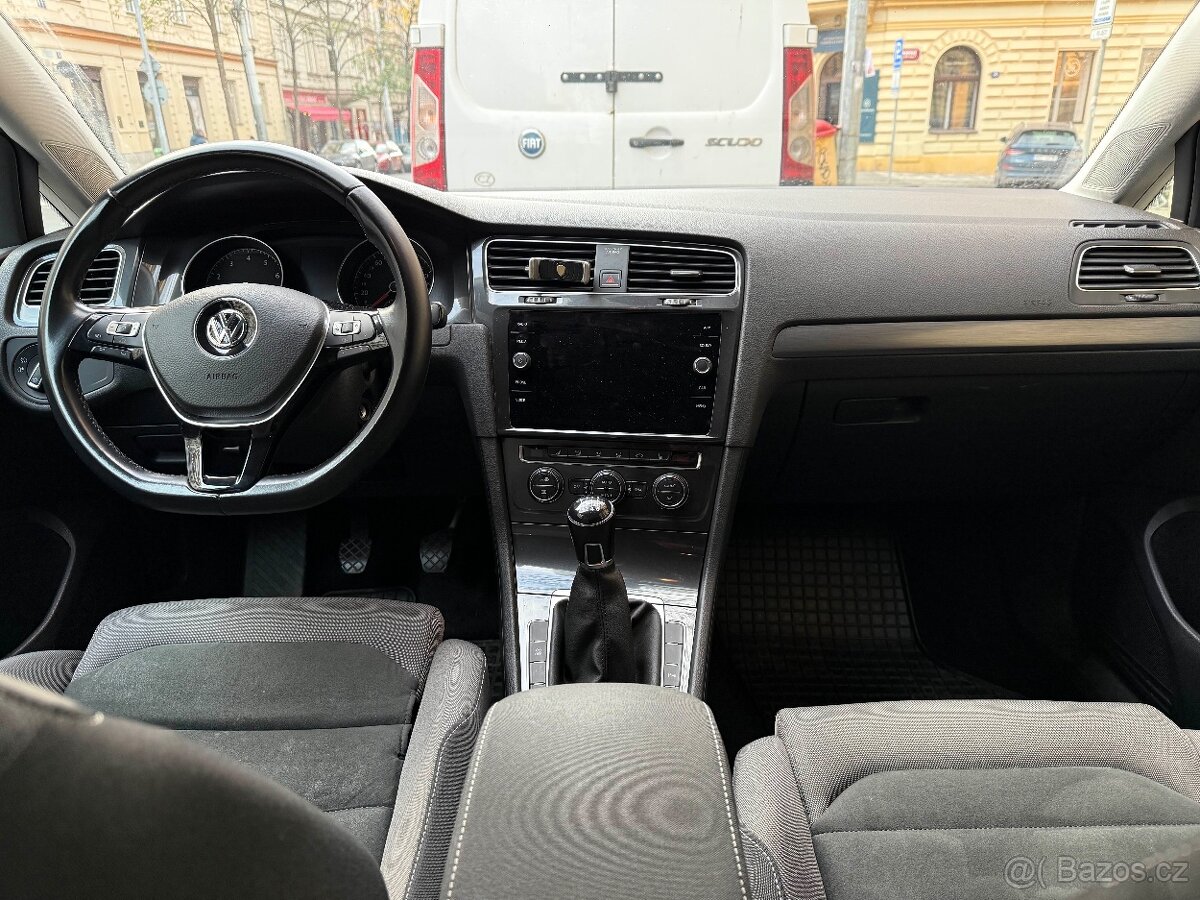 Volkswagen Golf Variant - 5