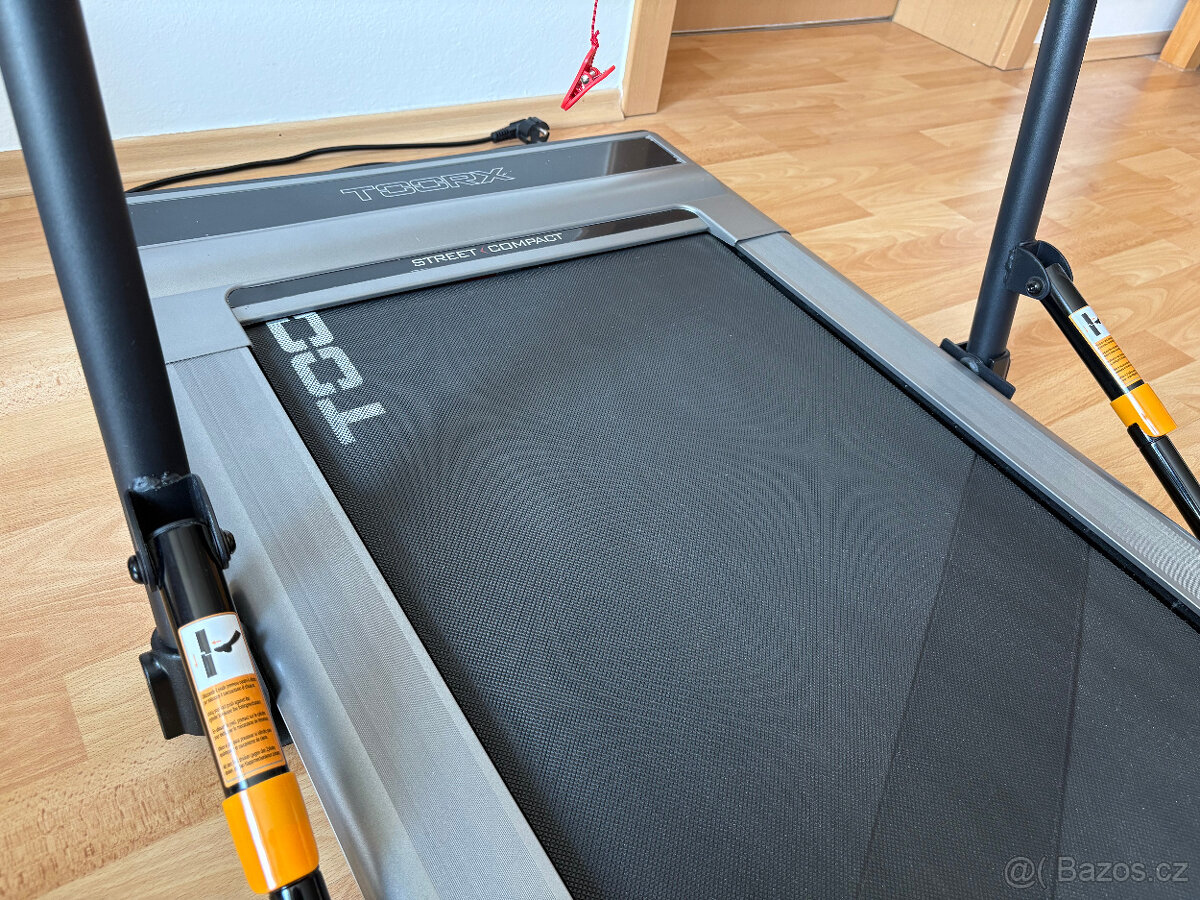 ZÁNOVNÍ Běžecký pás TOORX STREET COMPACT (pův.cena 13990 Kč) - 5