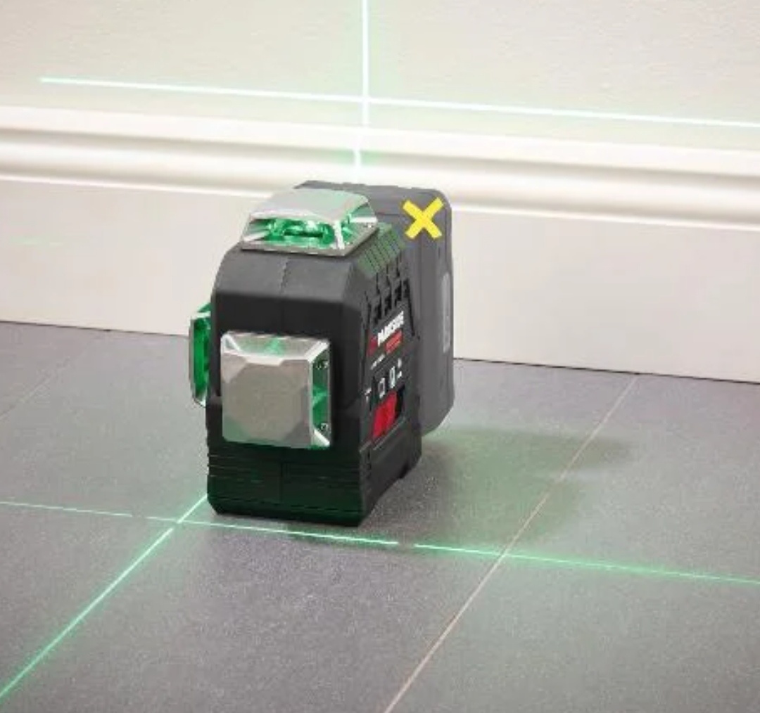 Aku leaser peformance V20 v kufru - 5