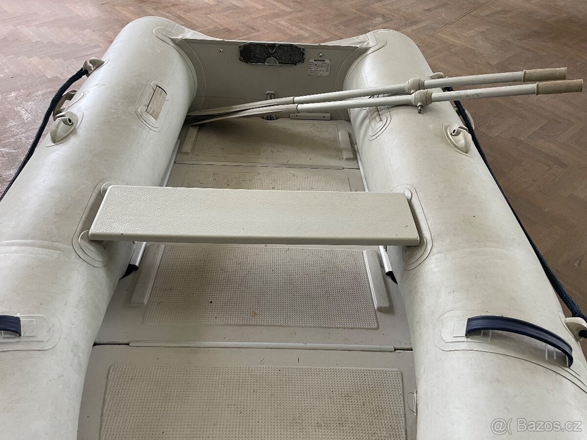 Nafukovací člun Quicksilver 310 + motor Yamaha 5HP - 5