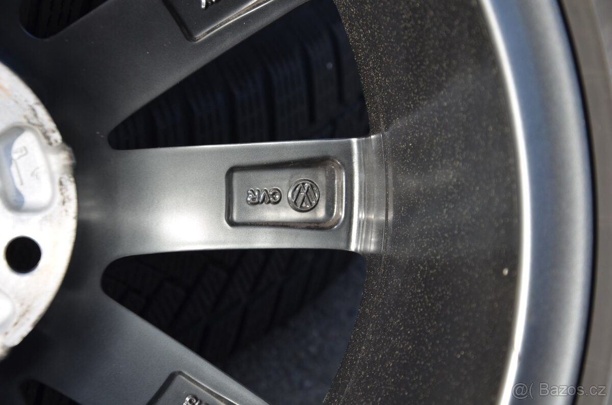 Volkswagen Touareg - originální zimní alu kola 18" - 5