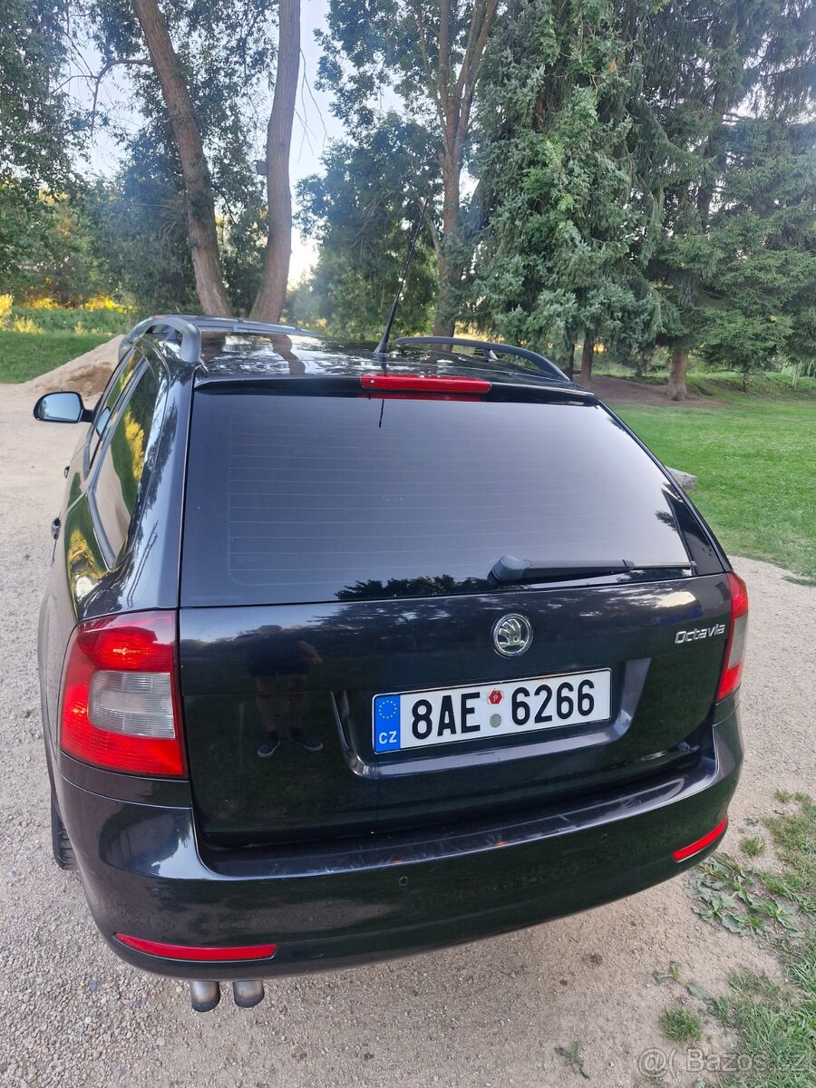 Škoda Octavia 2 2.0 TDi DSG - 5