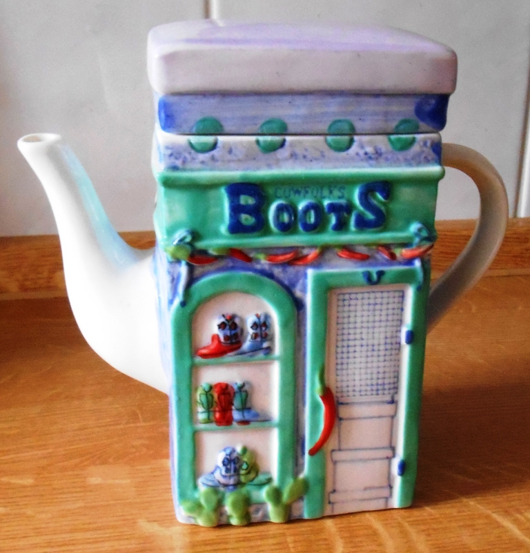 drobný porcelán a keramika - 5