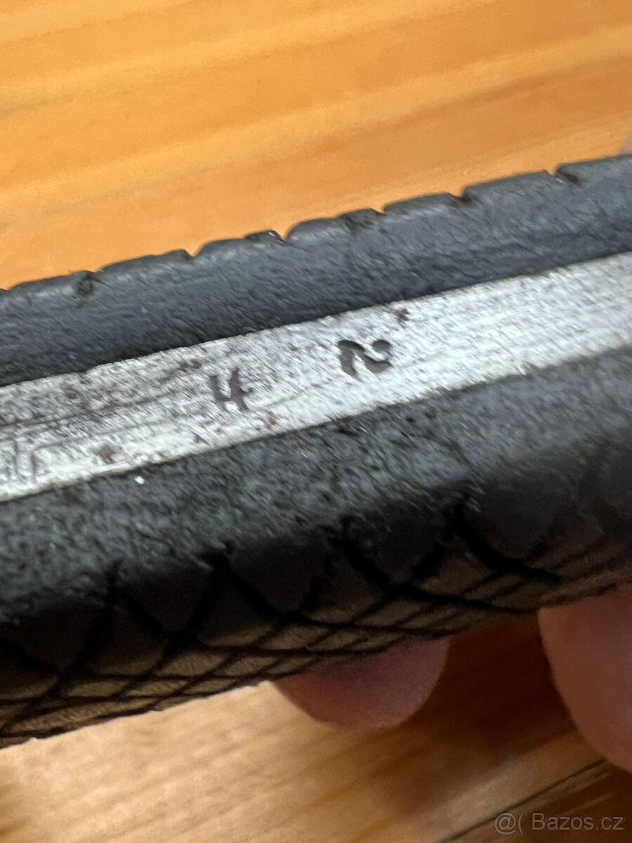 Starý zajímavý bodák - 5