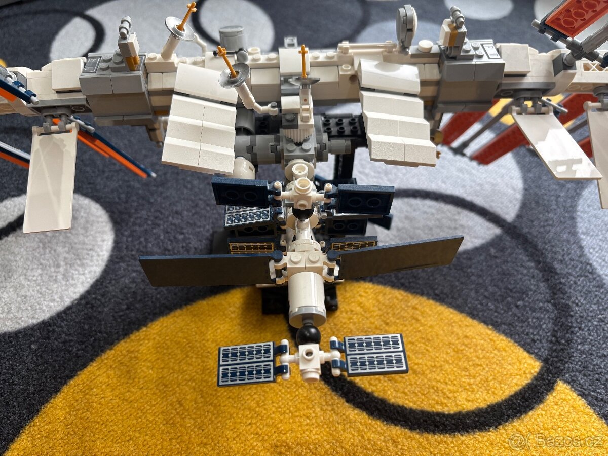 LEGO Ideas 21321 Mezinárodní vesmírná stanice - 5