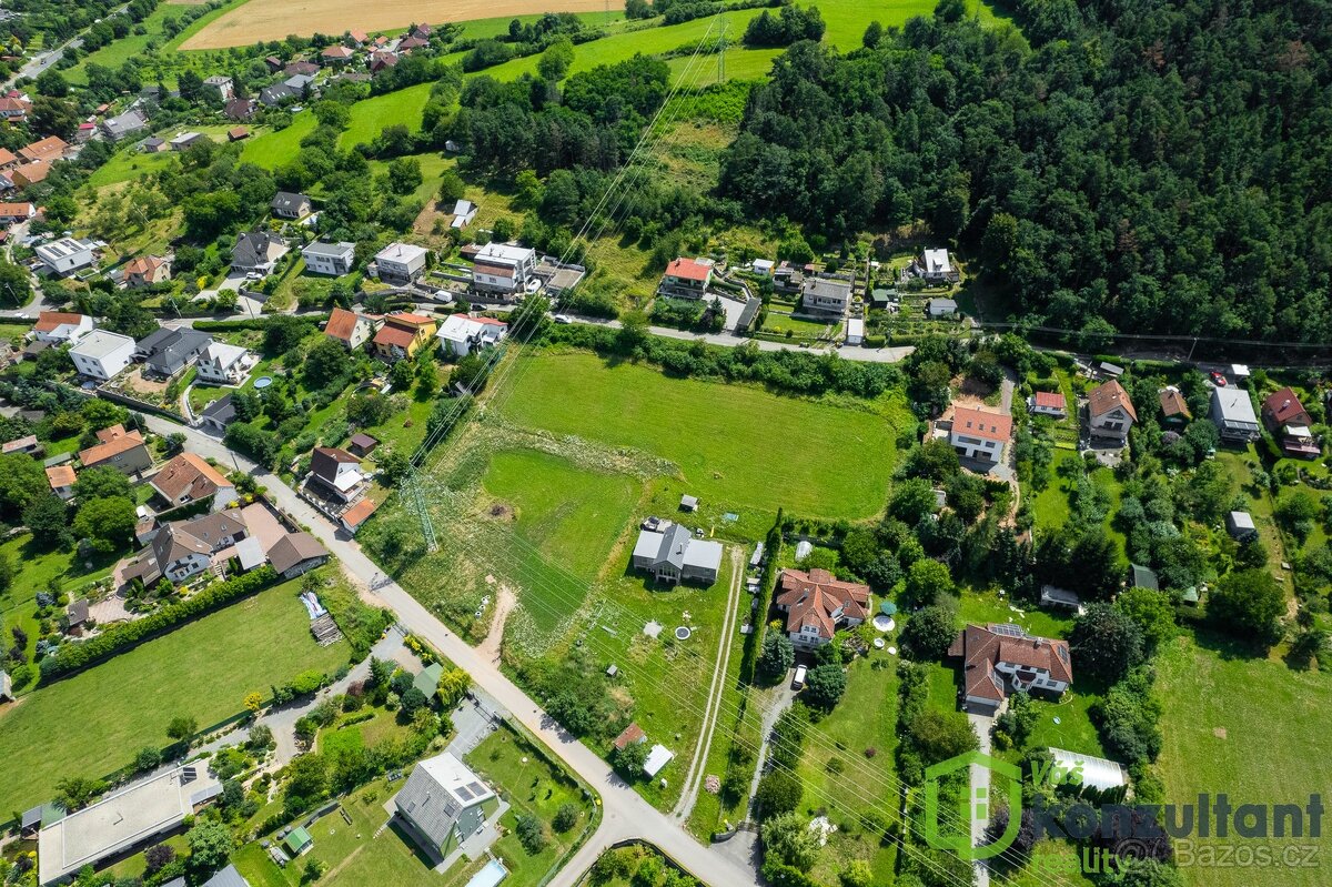 Prodej pozemky pro bydlení, 1 414 m² - Hradčany, ev.č. 00691 - 5