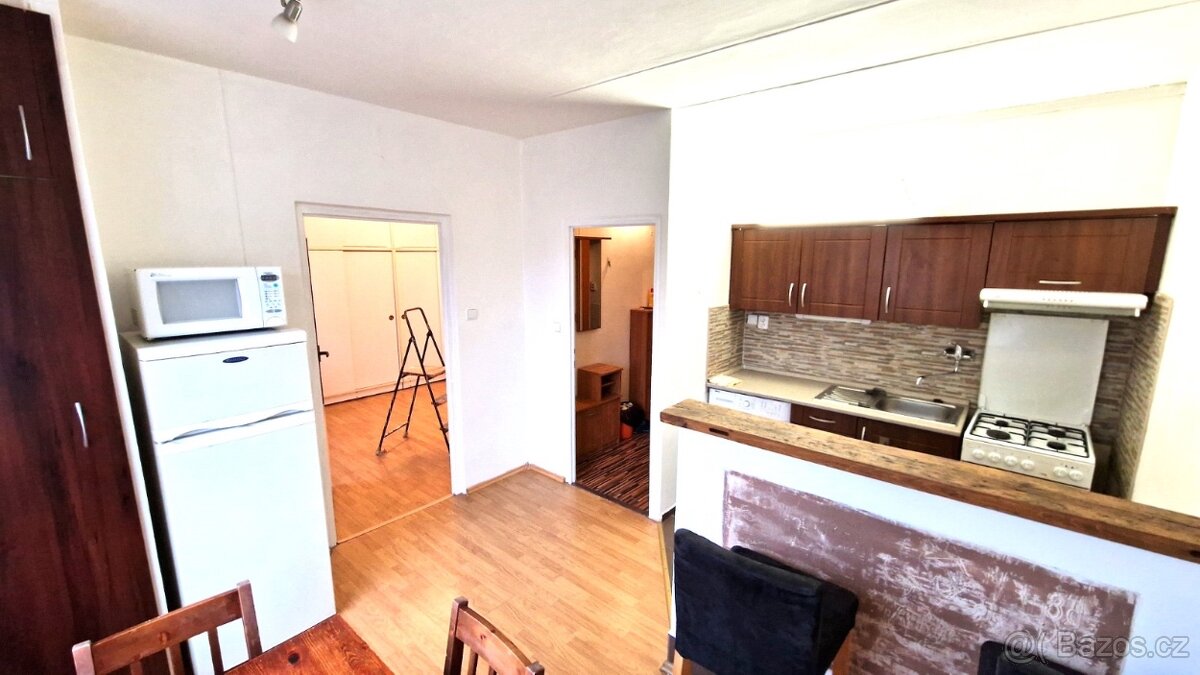 Pronájem - 5