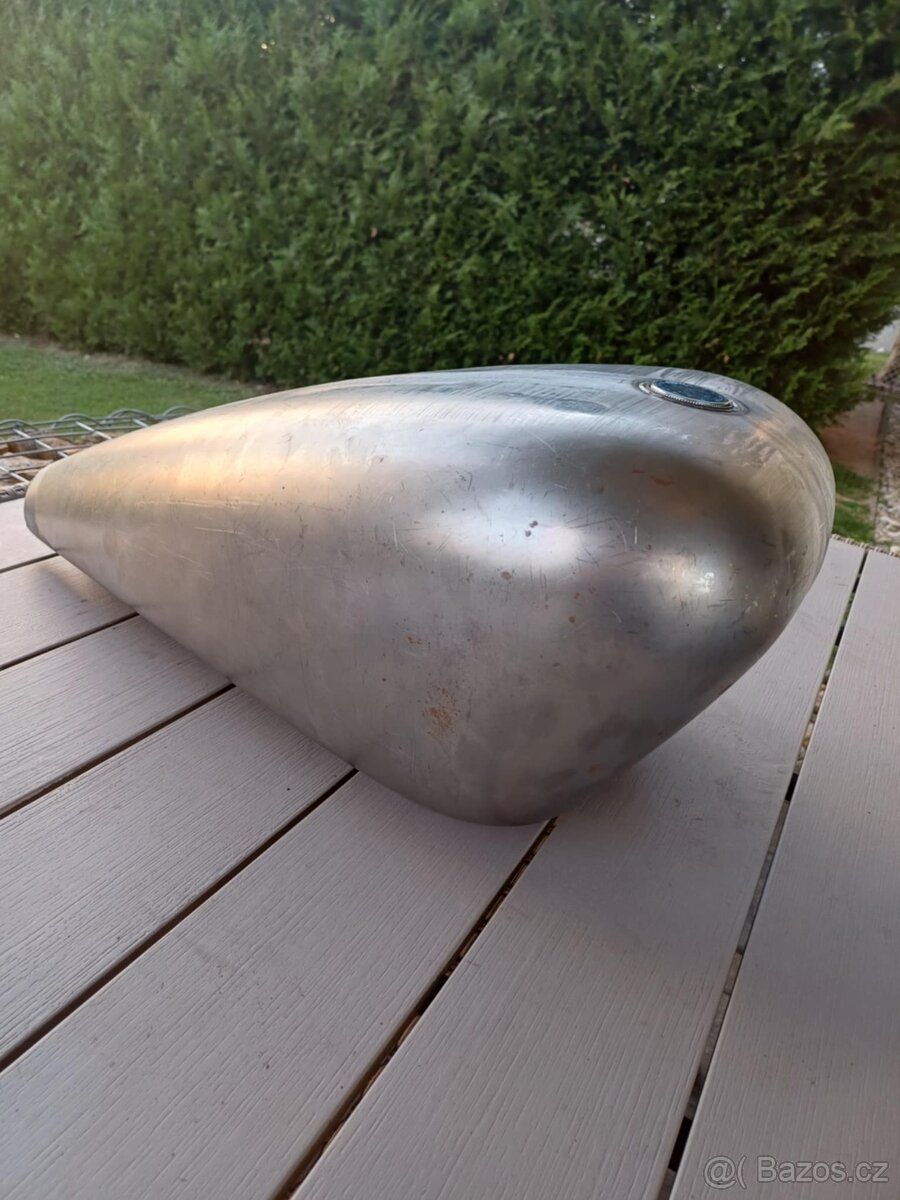 Benzínová nádrž Harley Davidson - 5