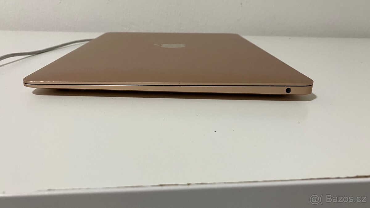 Macbook Air 13” 2020 NOVÁ BATERIE - 5