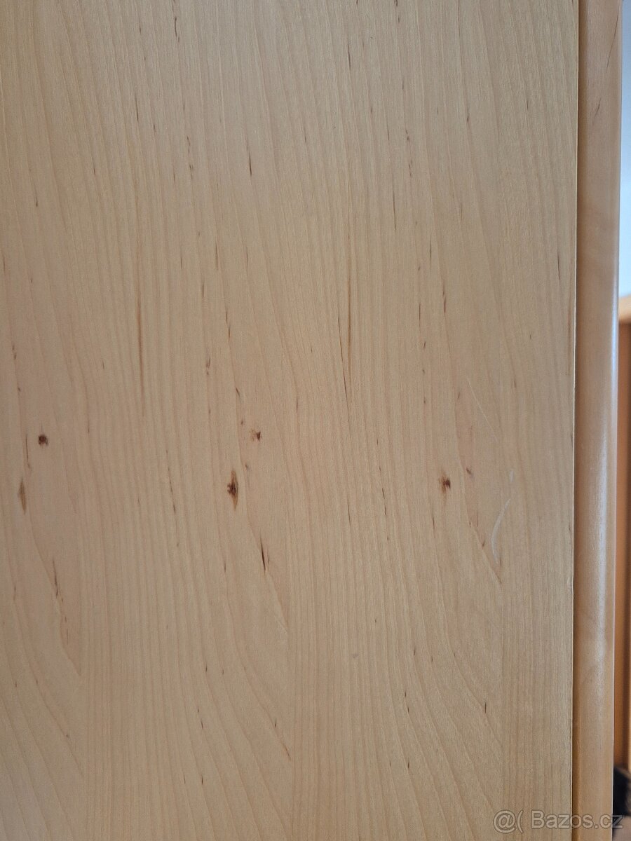 Billy knihovna IKEA s prosklenými dveřmi - 5