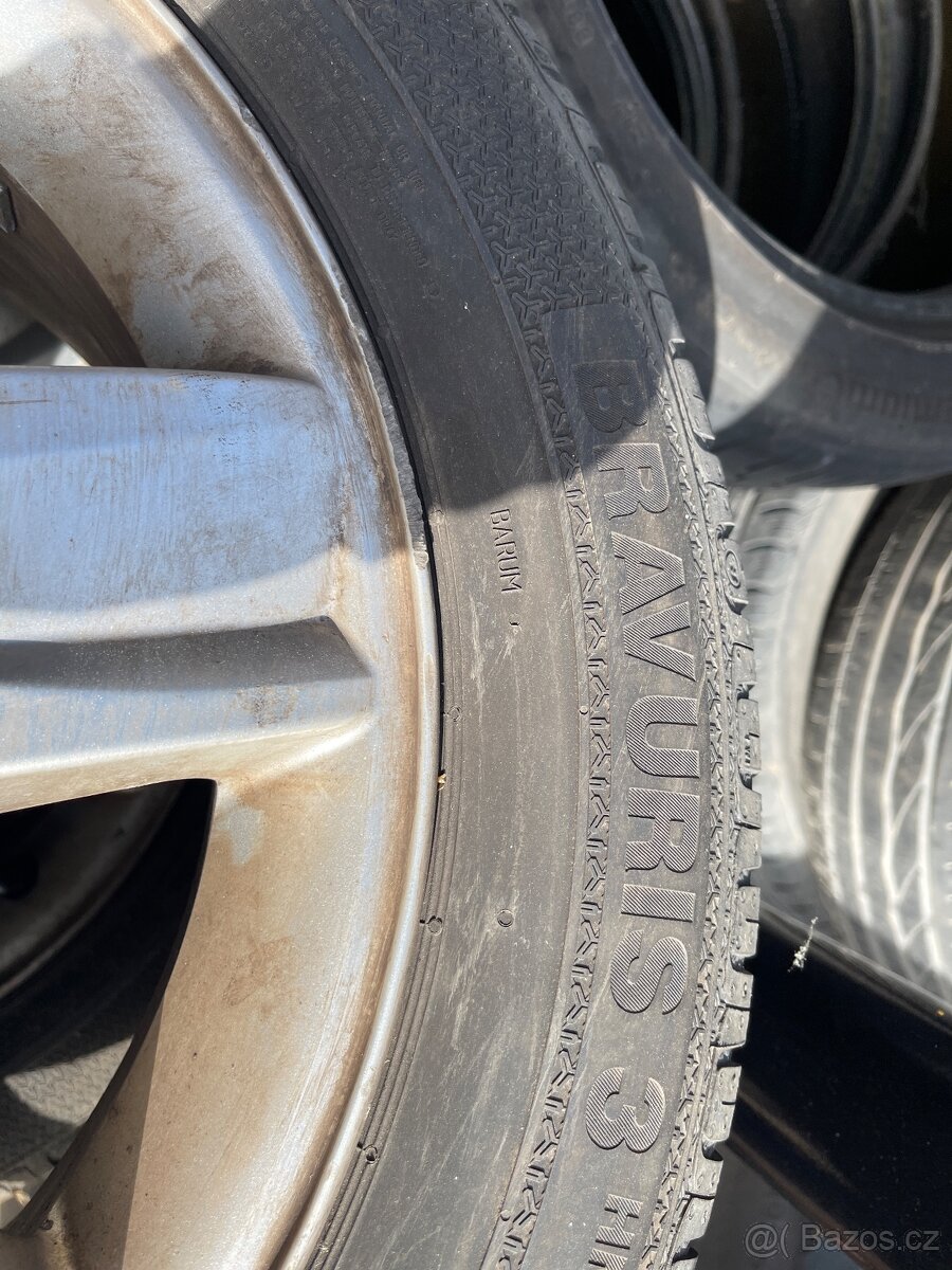 Alu kola Renault+pneu R17. - 5