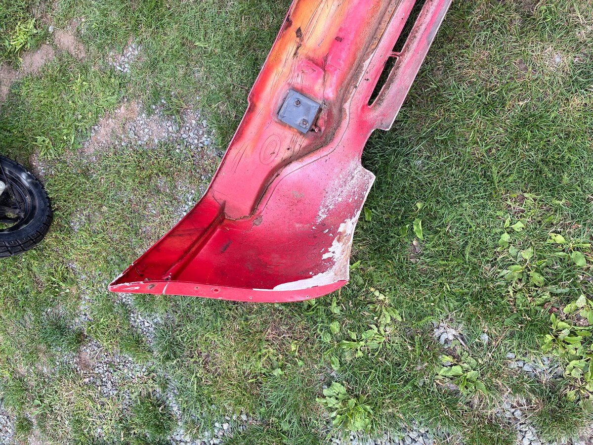 Zadní nárazník Ford Escort - 5