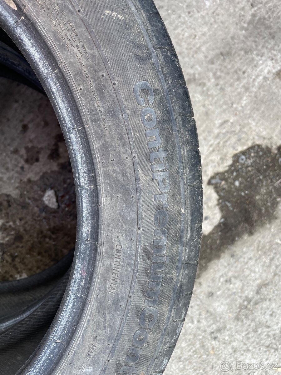 Pneu letní Continental 215/55 R17 - 5