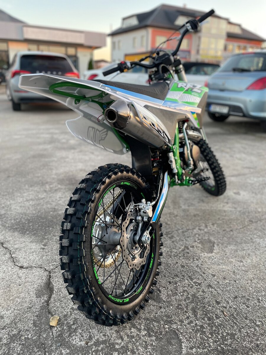 Pitbike Leramotors By Apollo THUNDER 250ccm 21"/18"
