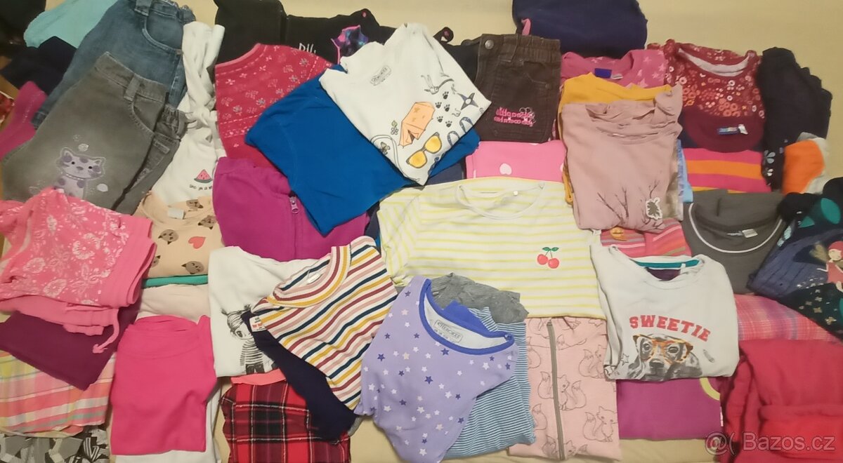 Dívčí oblečení 104-128 /70 ks- pouze jako celek :-) - 5