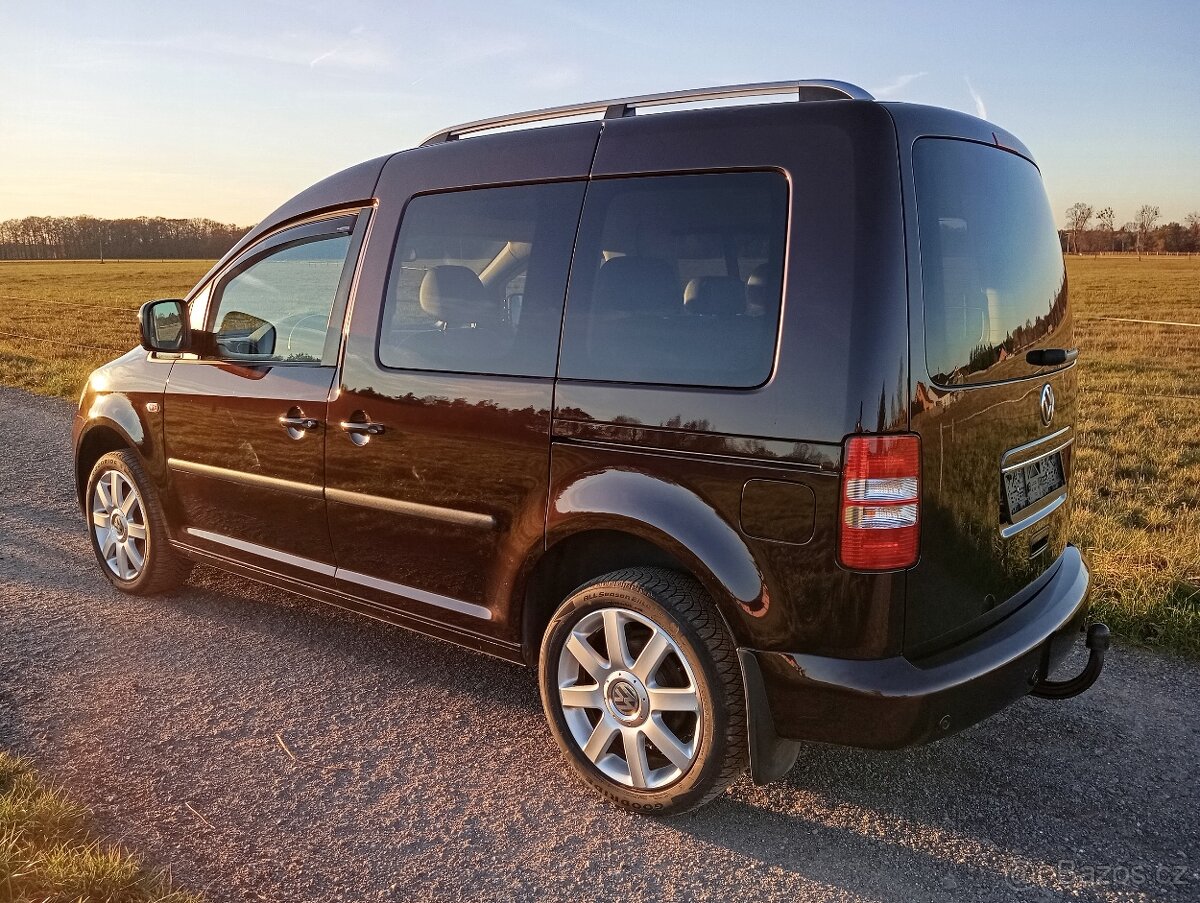 VW Caddy 2.0 Tdi 103kw Highline ,2.majitel, 193000km - 5
