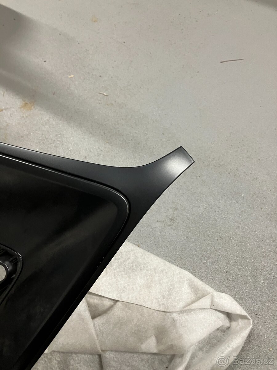 mrizka narazniku prava audi q8 s-line nova - 5