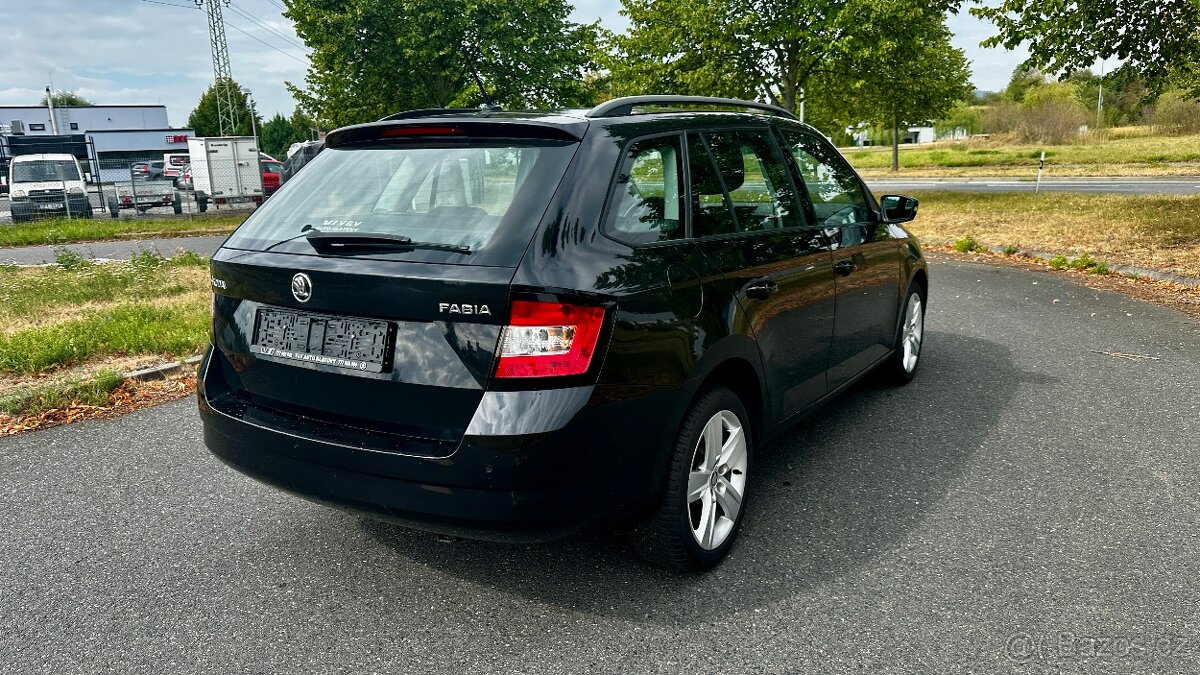 ŠKODA FABIA 1.0 TSI - 5