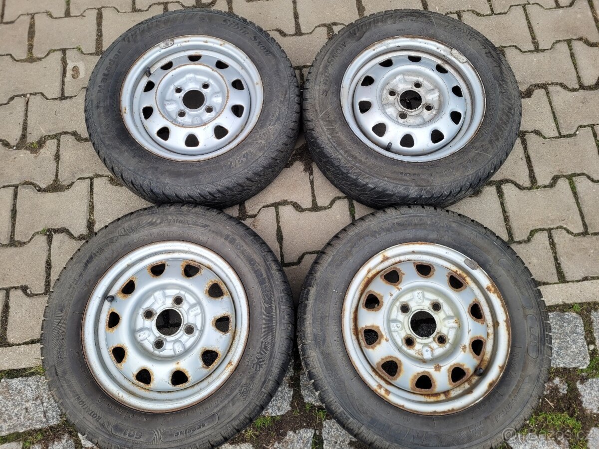 Zimní kola 165/70 r13 - 5