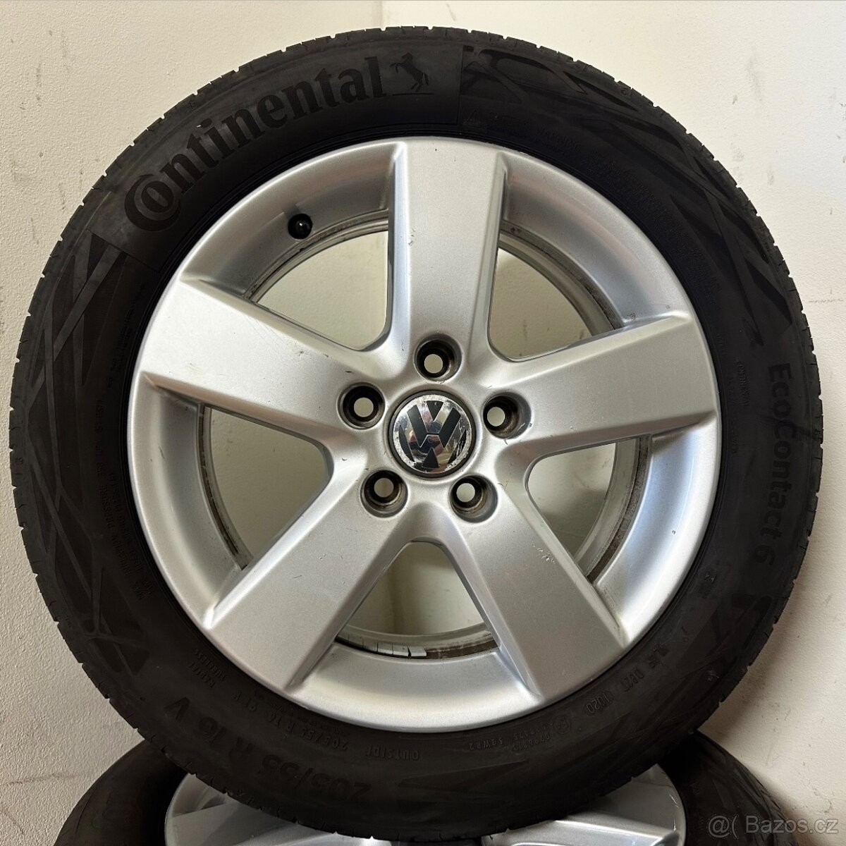 VW TOURAN/GOLF 5x112 R16 ET50+LETNÍ 205/55R16 6mm - 5