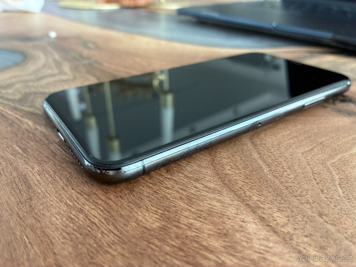 iPhone Xs 64 GB - space grey - 5