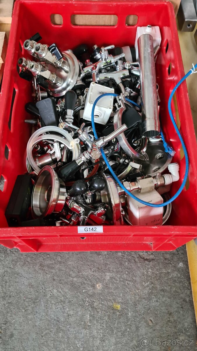 Samovýčepní zařízení do restaurace klubu - 5