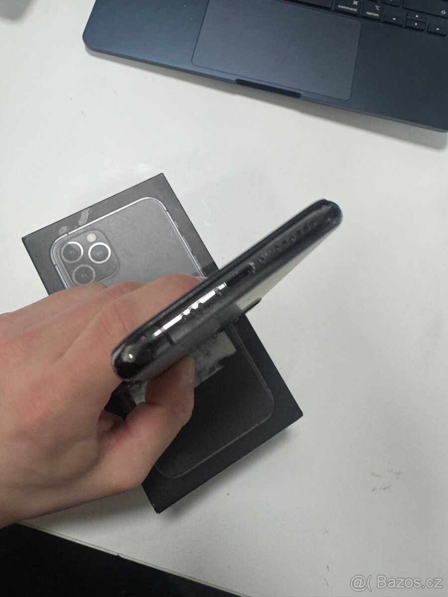 iPhone 11 Pro 256 GB - 5