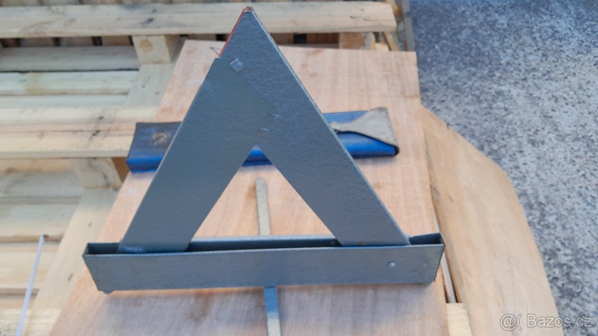 Retro výstražný trojúhelník - PAL - 5