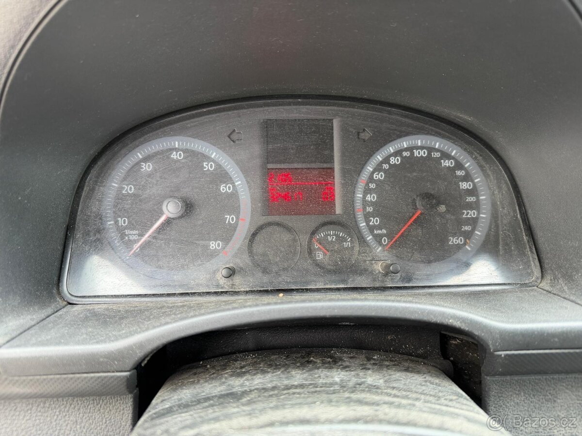 VW CADDY 1.6i 75kw 2004 - 5