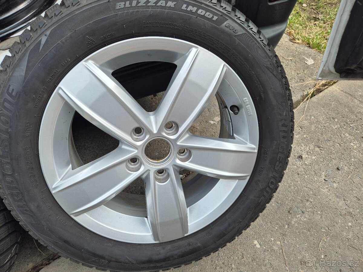 Zimní kola Volkswagen Golf 6 8 R16 ET48 - 5