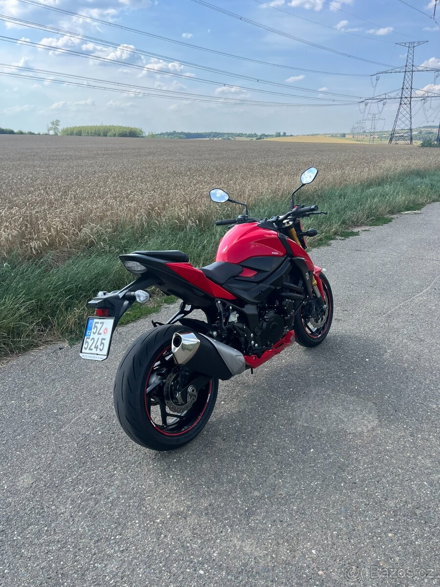 SUZUKI GSX-S750 - 5