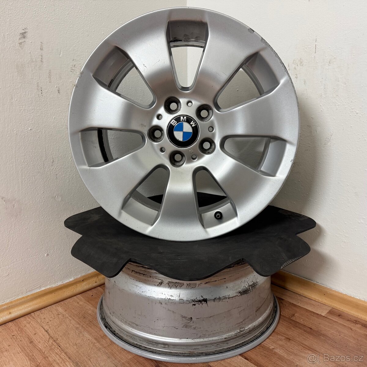 BMW 3 er E90 / E91 5x120 R17 ET34 8.0Jx17 72,6mm - 5