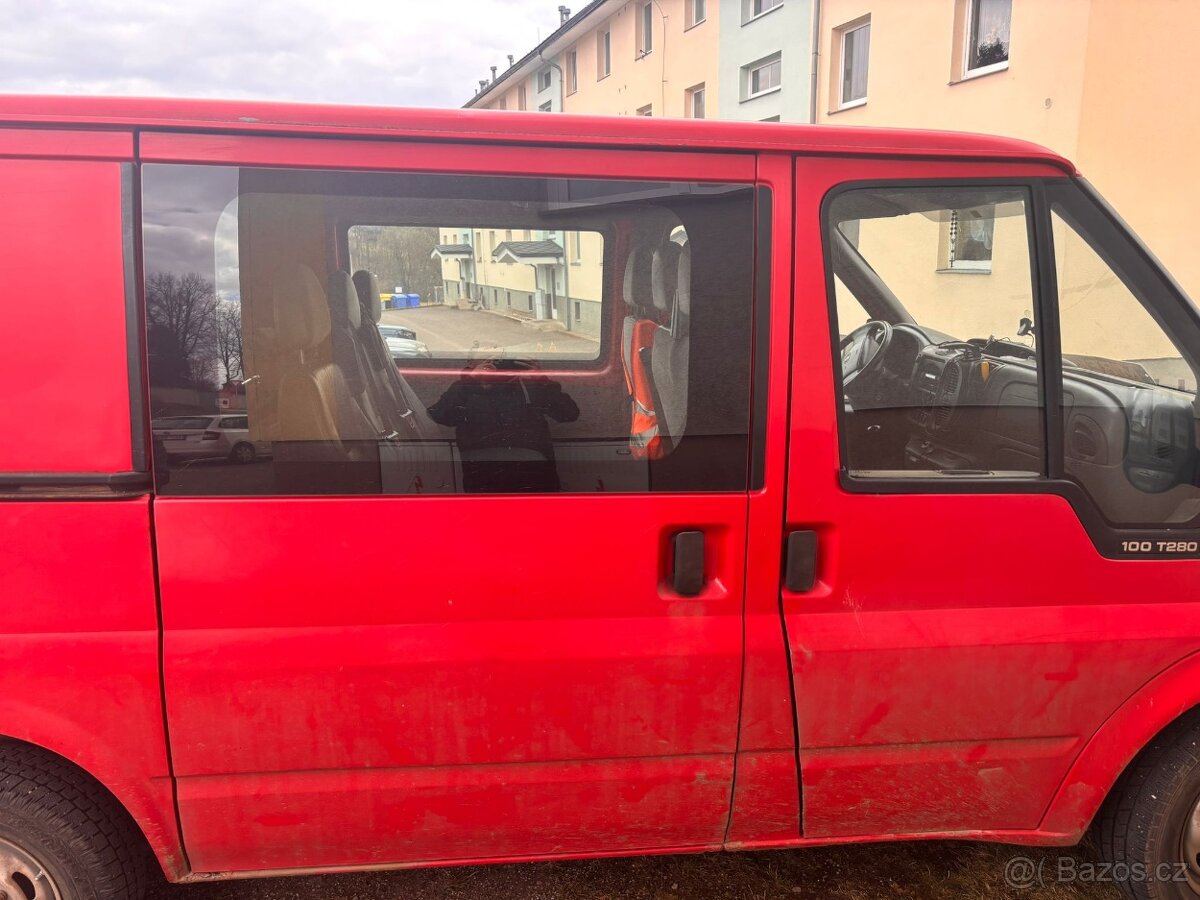 Ford Transit 1.9 - 5