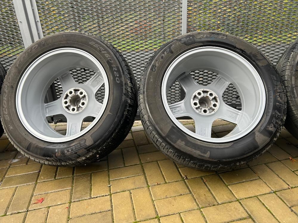 Originál Alu sada Land Rover / Defender R20 - 255/60/20