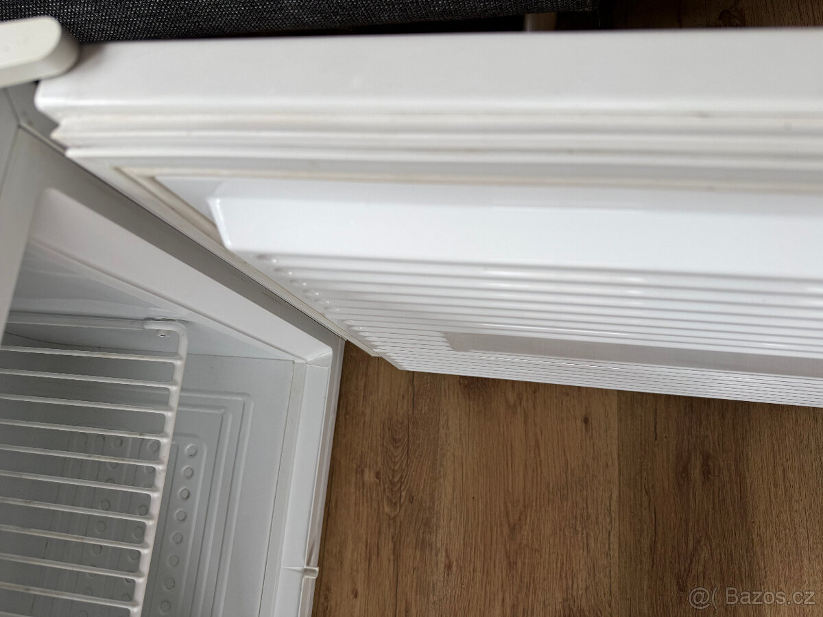 Mrazák Privileg objem 50 litrů - 5