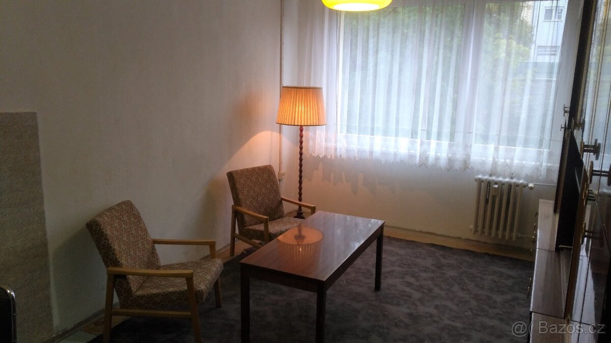 Křesílka, křesla - 5