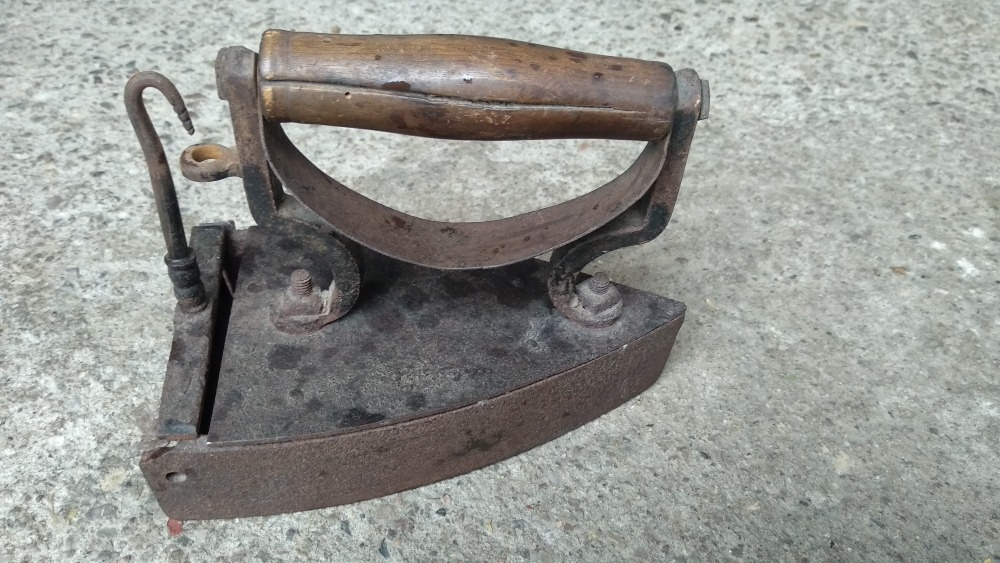 Starožitné žehličky - 5