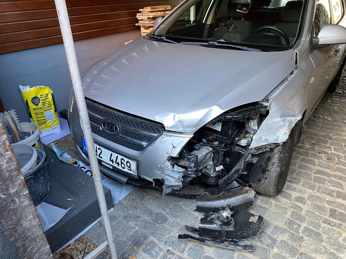 kia ceed 2008 1.4 - 5