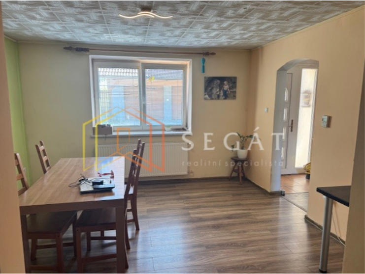 Prodej RD v Komni - 5