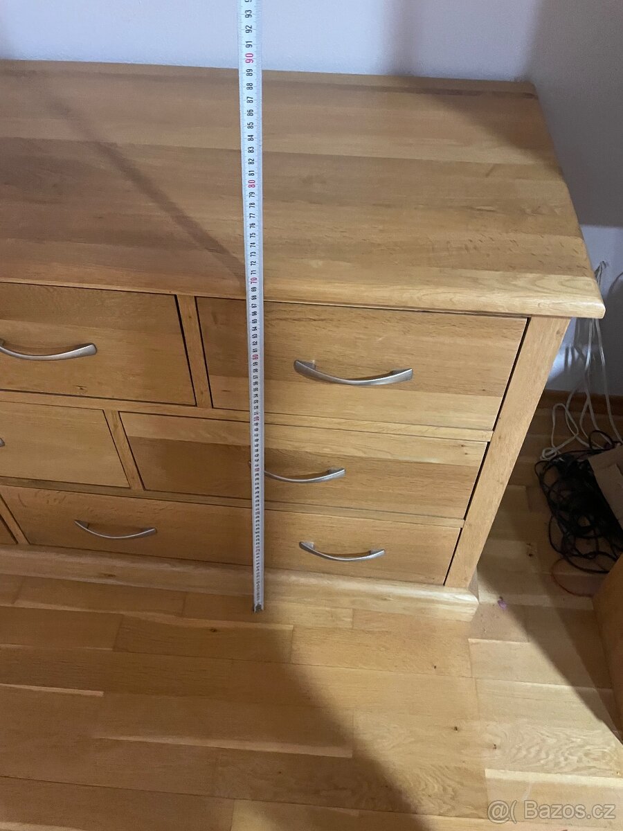 Dubová komoda - 5