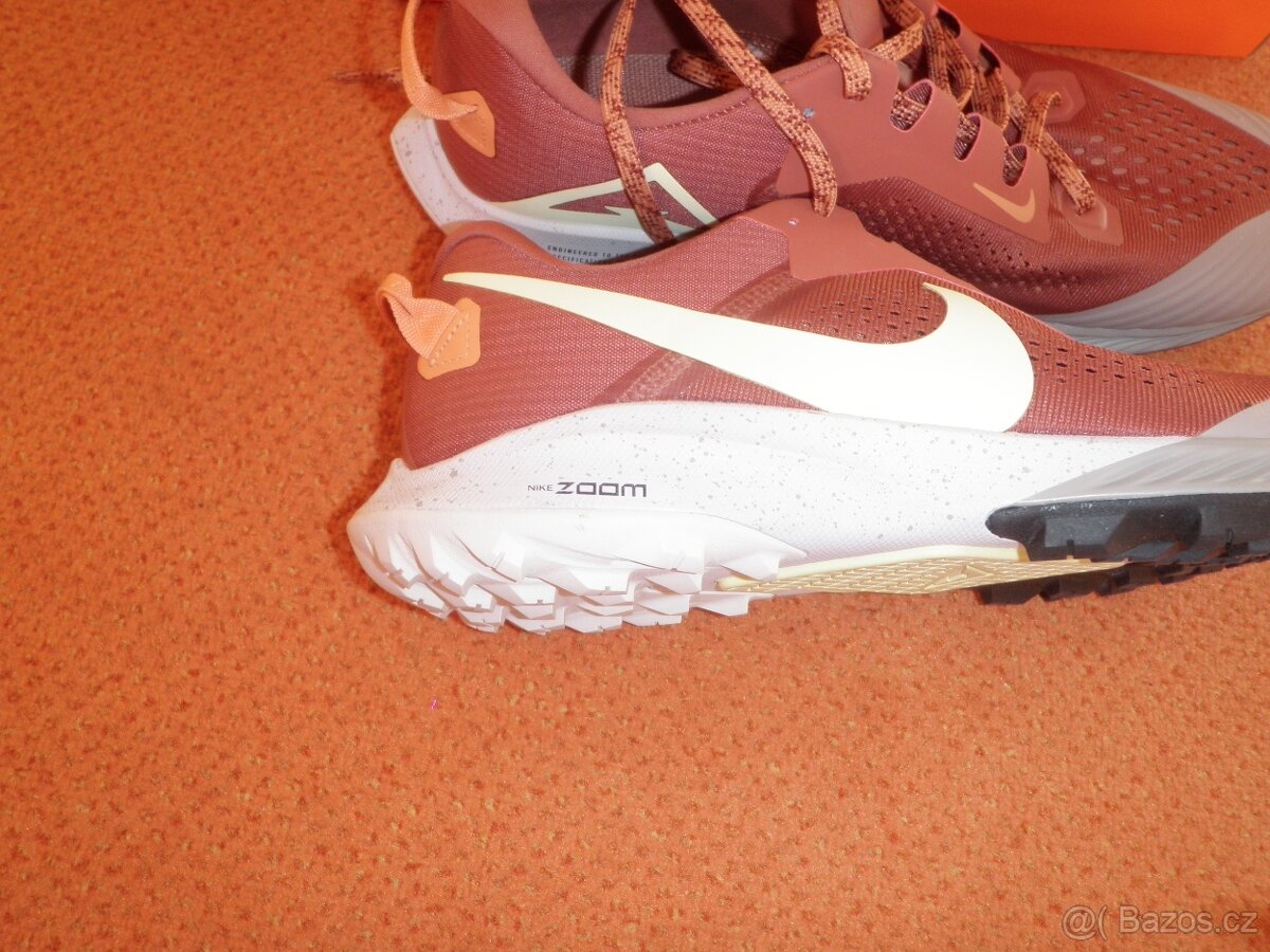 pánské botasky zn. Nike - vel. 45,5 - nové - 5