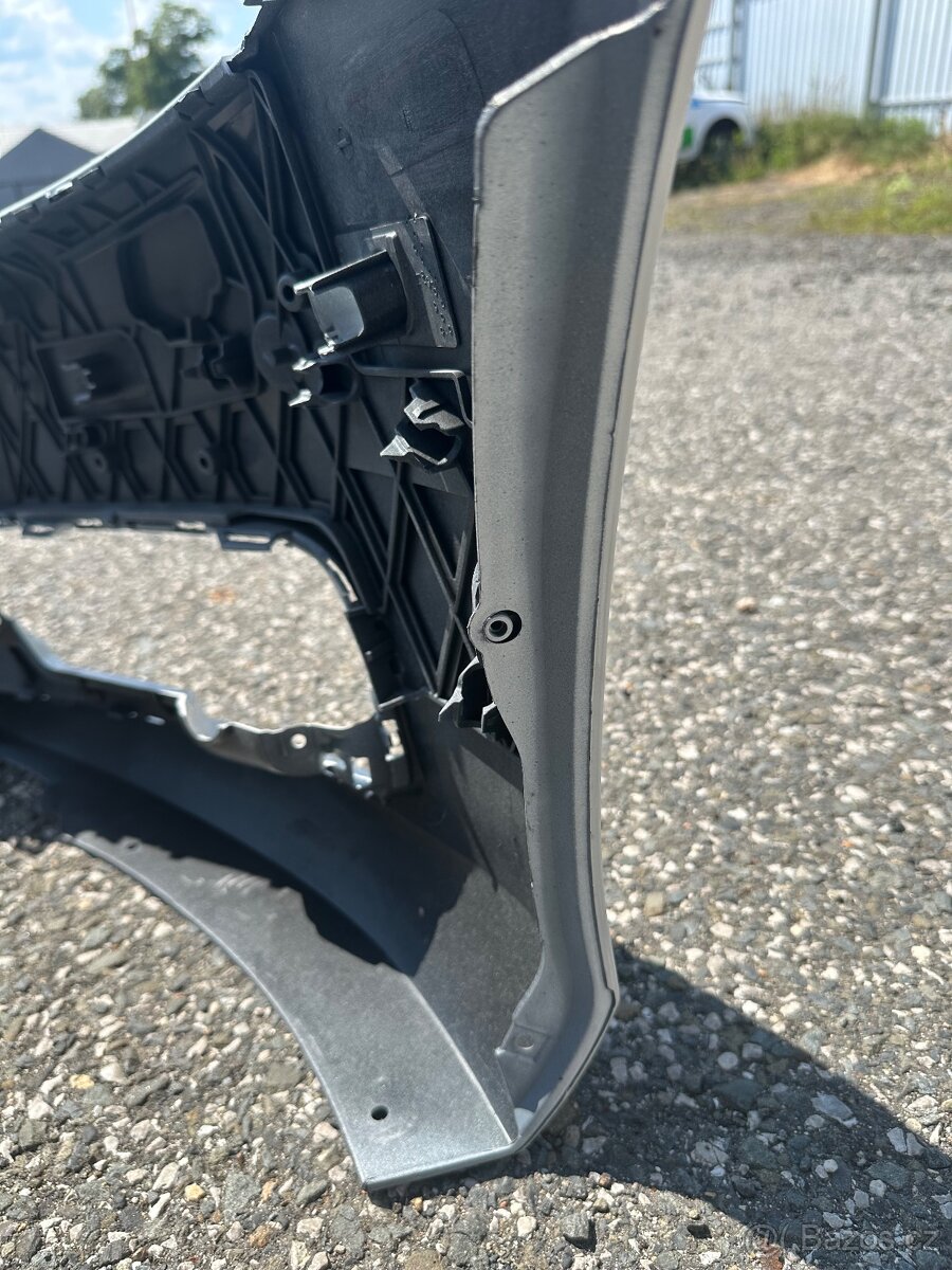 Přední nárazník Passat B7 - 5