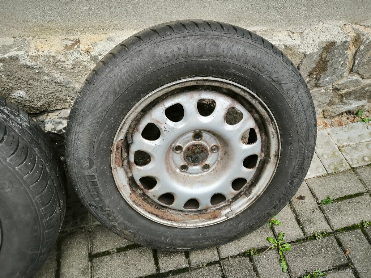 SADA LETNÍCH KOL 5X100 R15 VČETNĚ PNEU BARUM 195/65R15 - 5