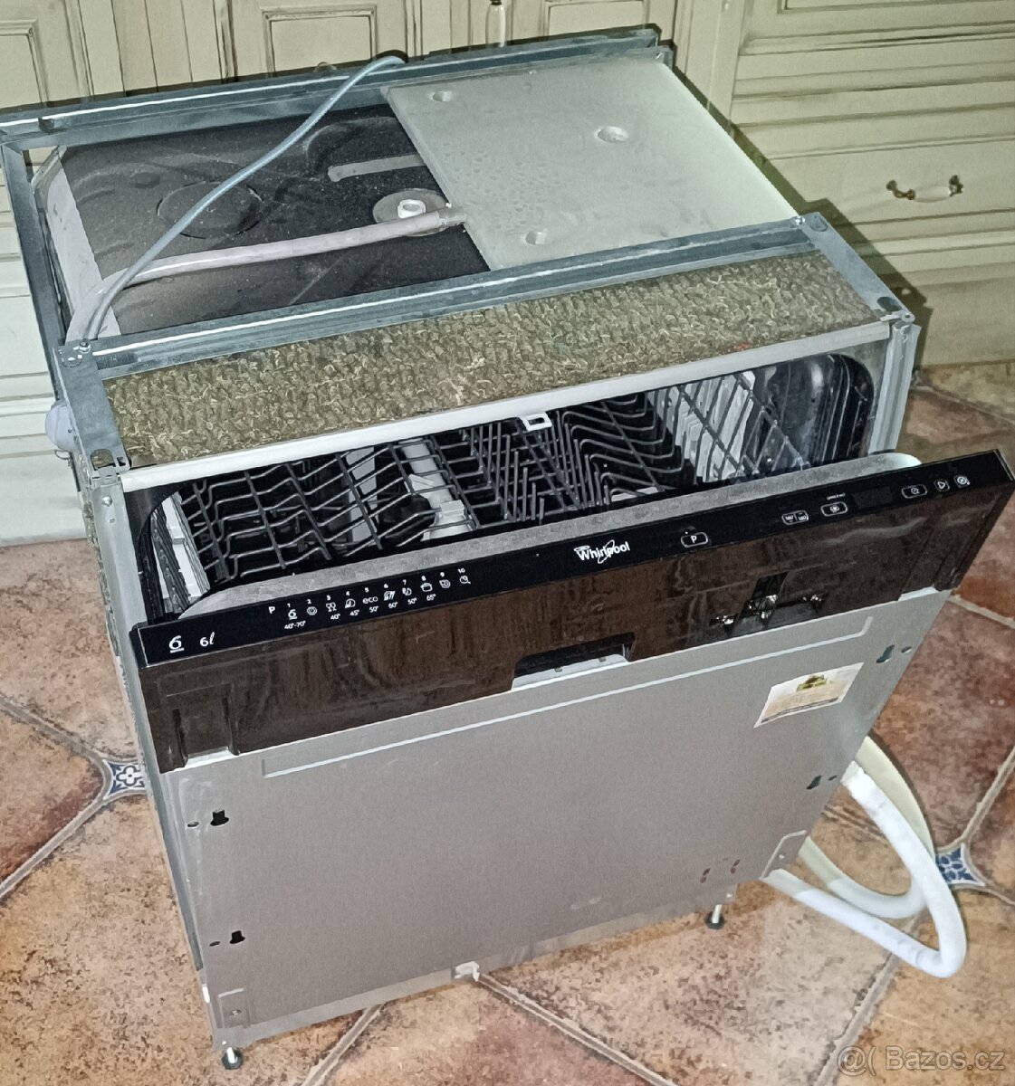 Myčka nádobí vestavná - 5