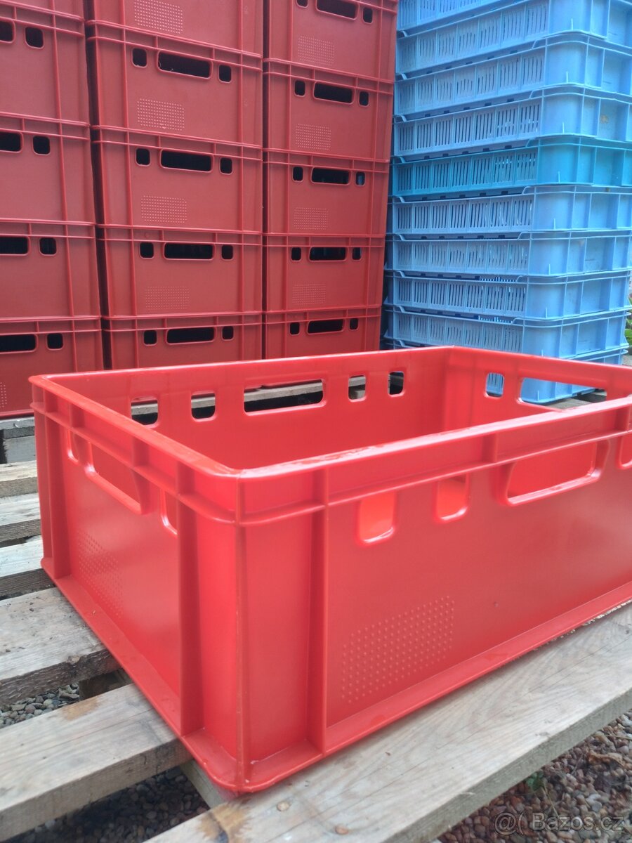 Plastové přepravky E2 červené 600x400x200 - 5