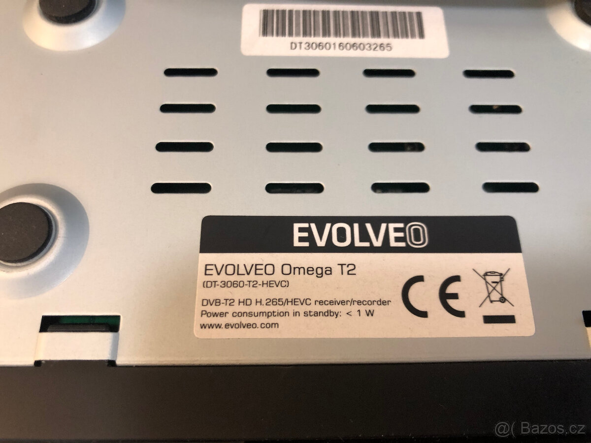 Televize Samsung LE32D400 LCD a set top box Evolveo Omega T2 - 5