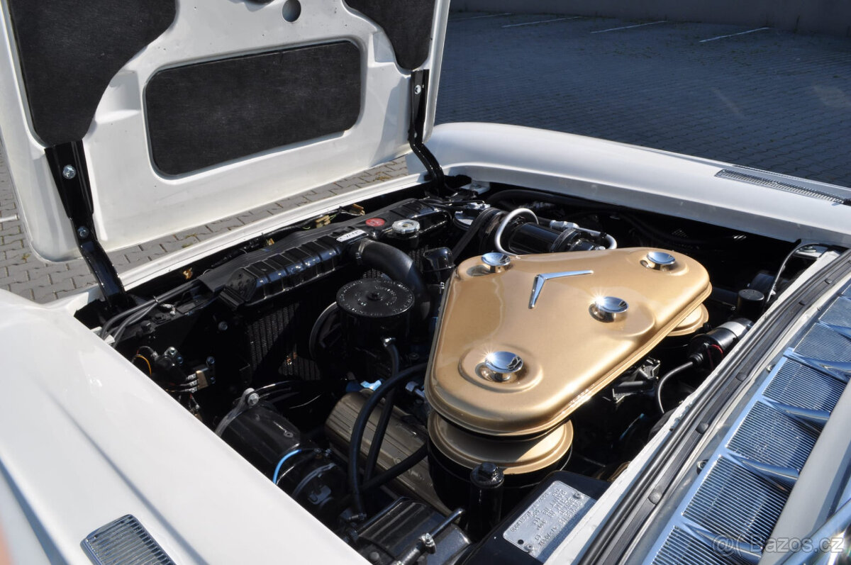 Cadillac Brougham 1957 - 5